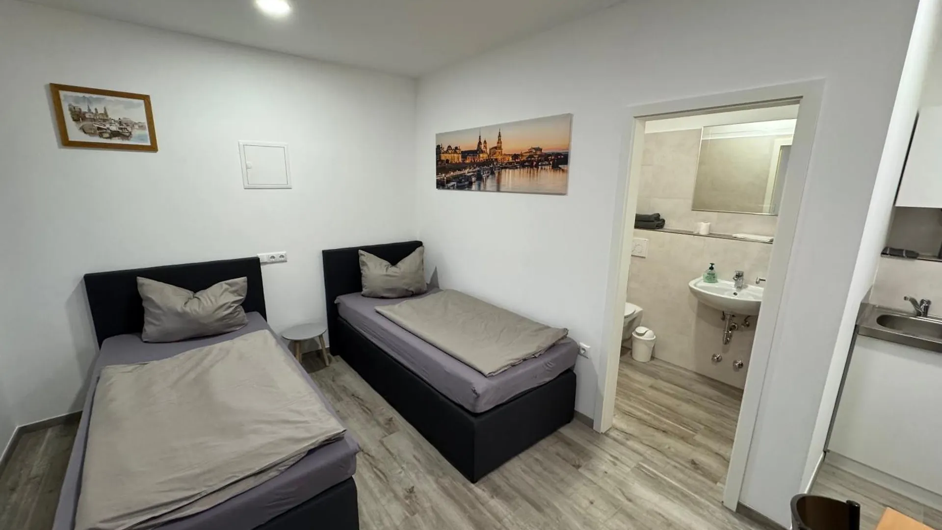 Pension Hertel Dresden 0*,  Germany